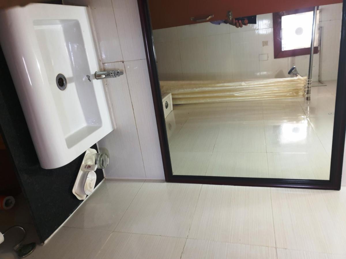 Regenta Resort Bhuj By Royal Orchid Hotels Limited Екстериор снимка