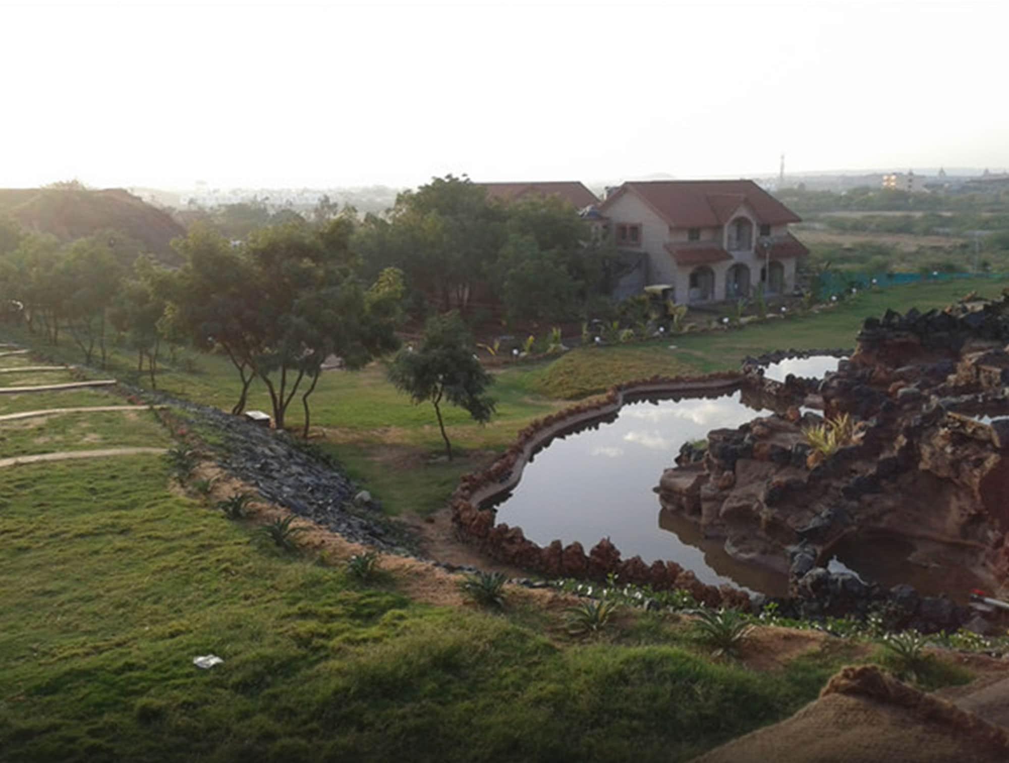 Regenta Resort Bhuj By Royal Orchid Hotels Limited Екстериор снимка
