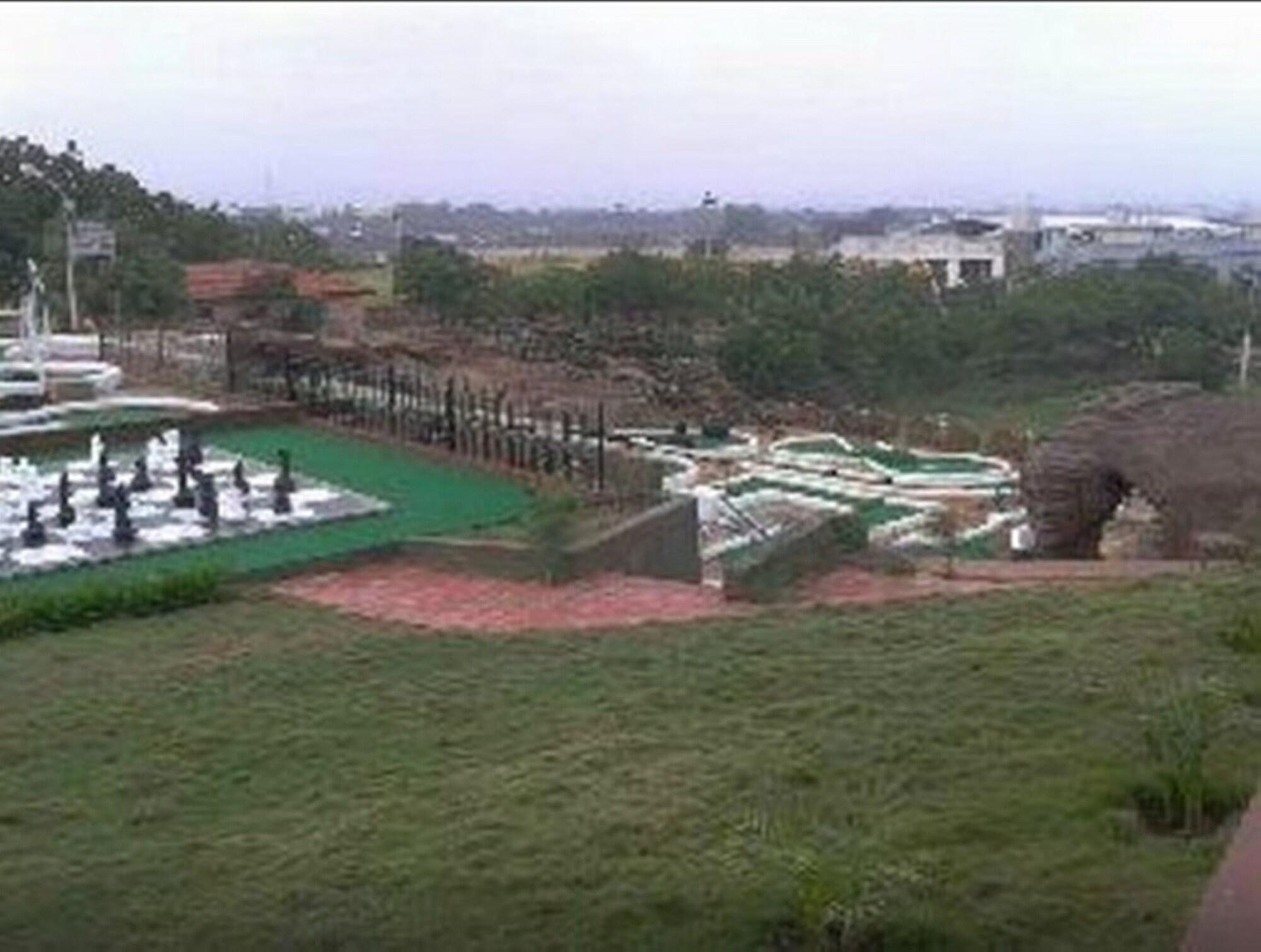 Regenta Resort Bhuj By Royal Orchid Hotels Limited Екстериор снимка