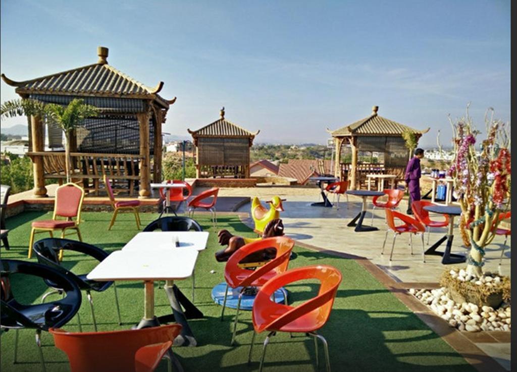 Regenta Resort Bhuj By Royal Orchid Hotels Limited Екстериор снимка