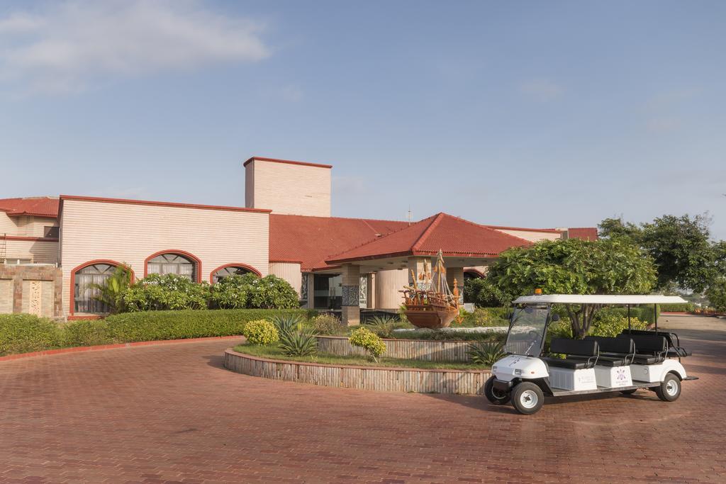 Regenta Resort Bhuj By Royal Orchid Hotels Limited Екстериор снимка